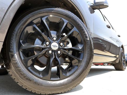 Used 2019 Dodge Durango GT RWD image 25