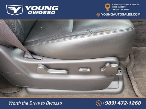 Used 2013 Chevrolet Avalanche LT w/ All-Star Edition AWD/4WD image 30
