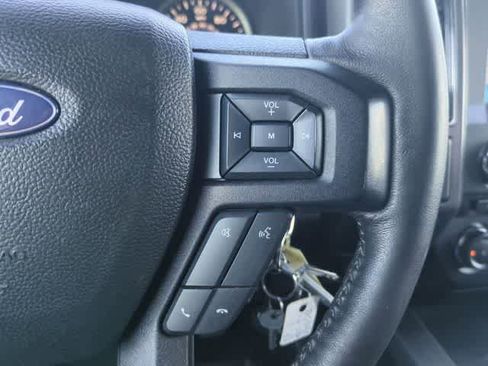 Used 2018 Ford F150 XLT w/ Equipment Group 302A Luxury image 25