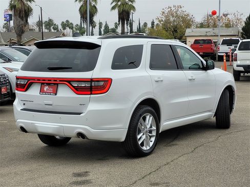 Used 2024 Dodge Durango GT image 5