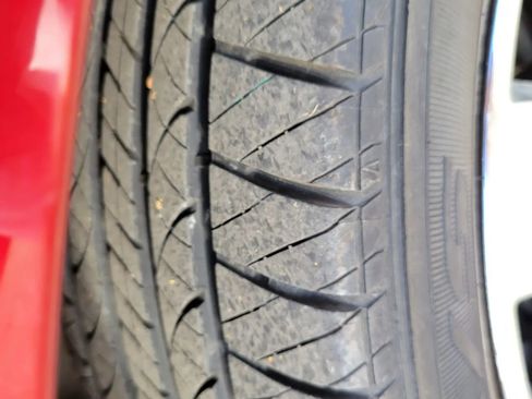 Used 2008 Chevrolet HHR LT image 17