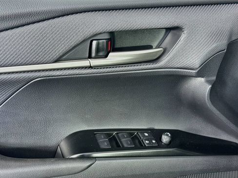 New 2026 Toyota Camry SE FWD image 21