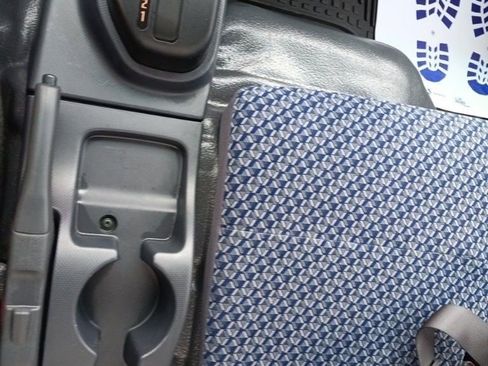 Used 2023 Chevrolet Low Cab Forward 5500XD image 12