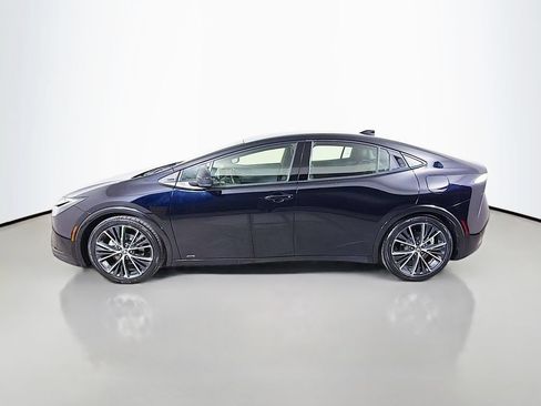 Used 2023 Toyota Prius XLE AWD/4WD image 9