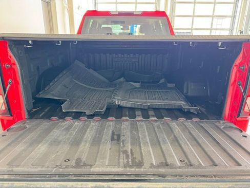 Certified 2022 GMC Sierra 1500 Elevation AWD/4WD image 38