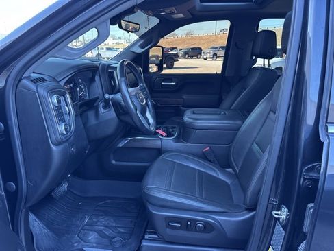 Used 2020 GMC Sierra 3500 Denali w/ Denali Ultimate Package image 17