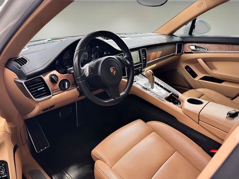 Used 2016 Porsche Panamera 4S AWD/4WD image 15