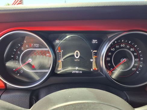 Used 2021 Jeep Wrangler Unlimited Rubicon AWD/4WD image 17