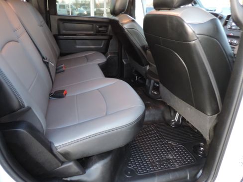 Used 2023 RAM 3500 Tradesman w/ Max Tow Package image 15