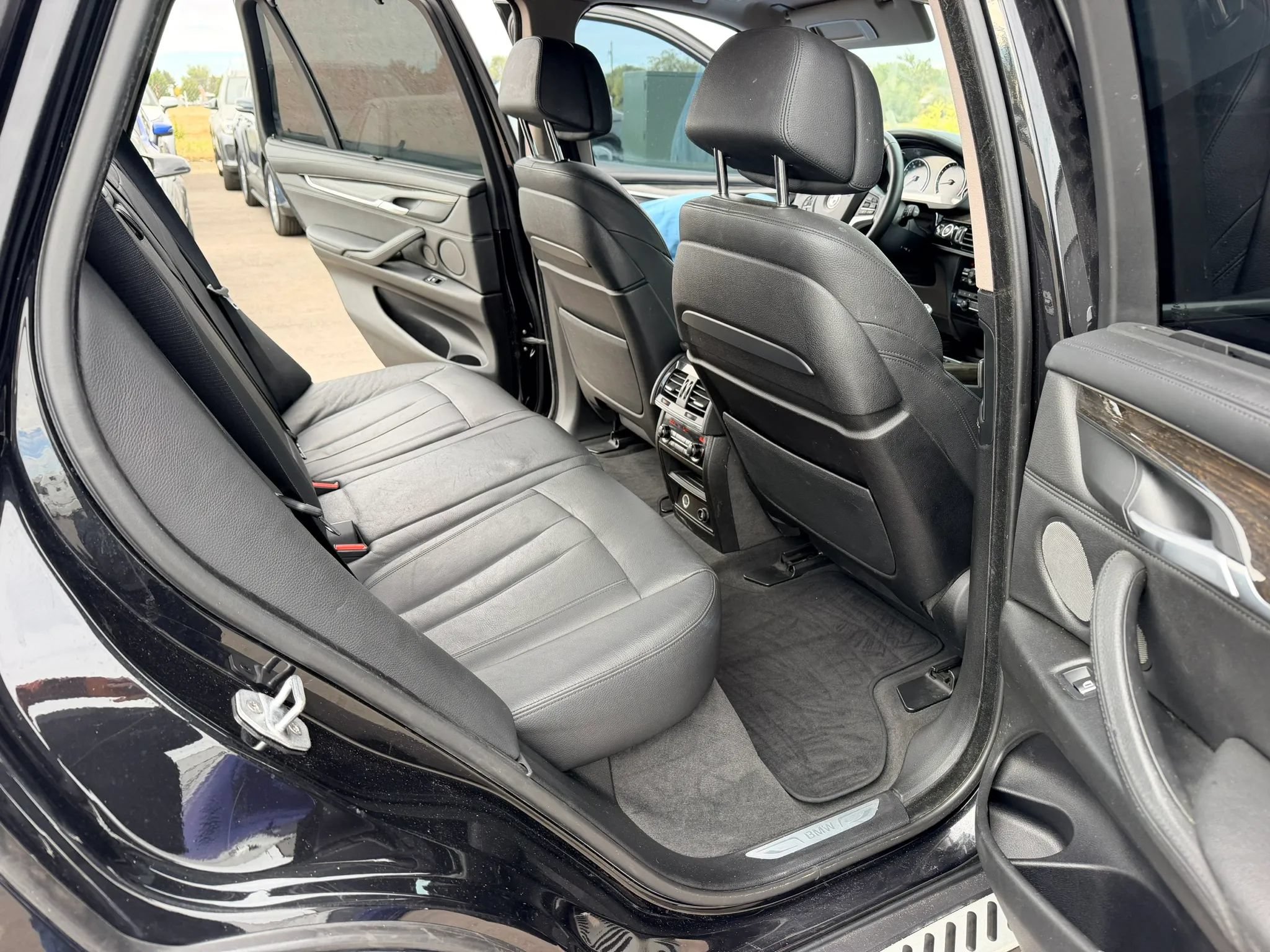 Used 2016 BMW X5 xDrive50i AWD/4WD image 18
