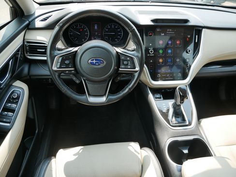 Used 2022 Subaru Outback Limited AWD/4WD image 19