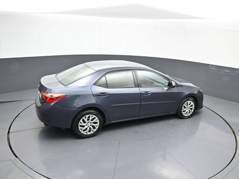 Used 2018 Toyota Corolla LE w/ Body Protection Package FWD image 43