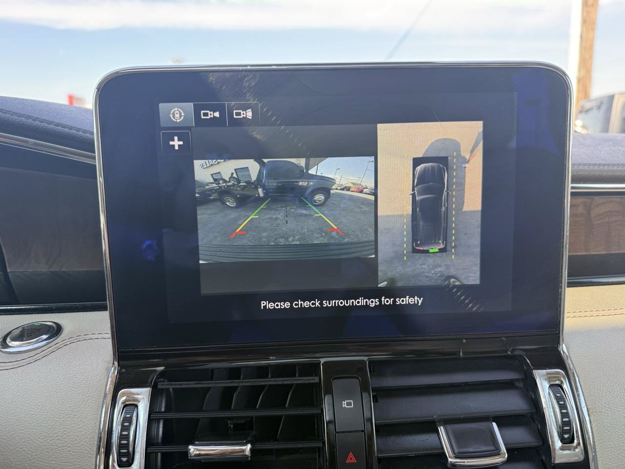 Used 2019 Lincoln Navigator L Reserve AWD/4WD image 24