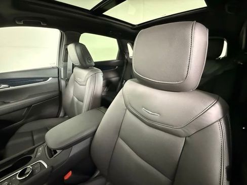 New 2026 Cadillac XT5 Premium Luxury image 5