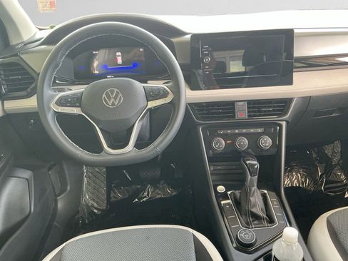 Certified 2025 Volkswagen Taos S image 10