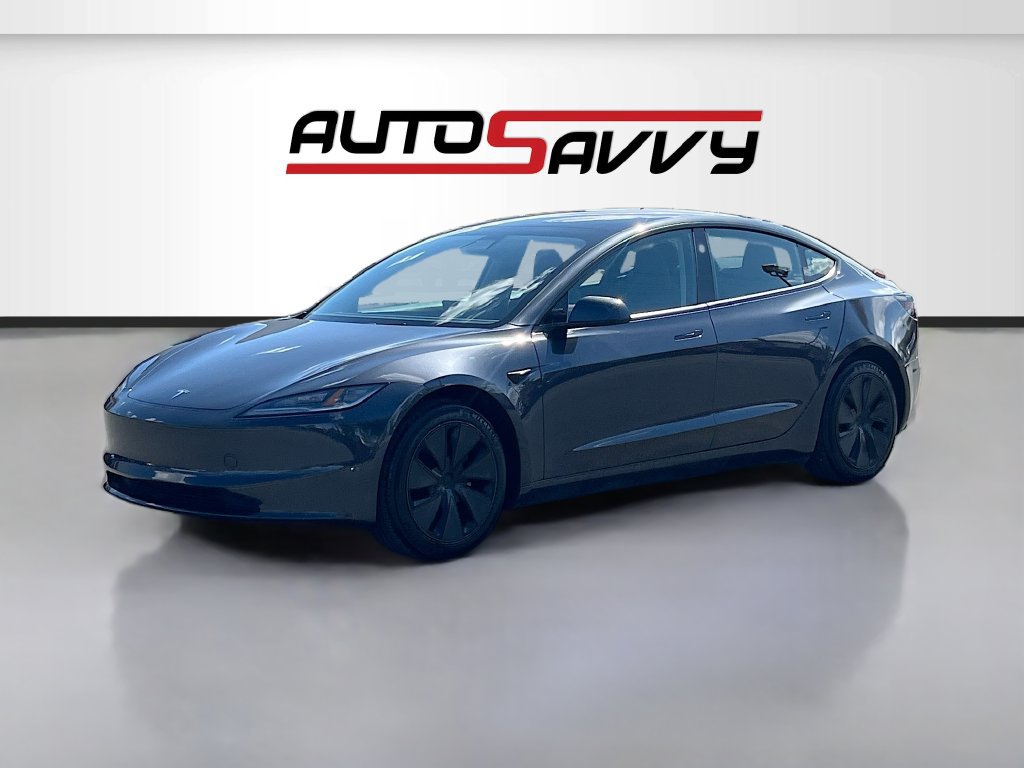 Used 2025 Tesla Model 3 Long Range RWD image 3