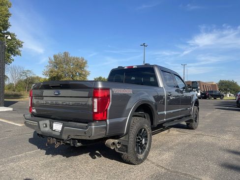 Used 2022 Ford F250 Lariat w/ Tremor Off-Road Package image 5