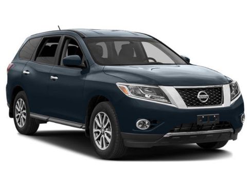 Used 2015 Nissan Pathfinder Platinum w/ Cargo Package FWD image 9