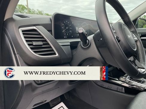 Used 2024 Kia Seltos EX AWD/4WD image 30