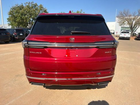 Used 2025 Buick Enclave Avenir w/ Super Cruise Package FWD image 3