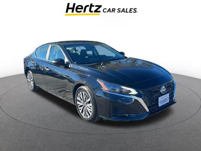 Used 2025 Nissan Altima 2.5 SV