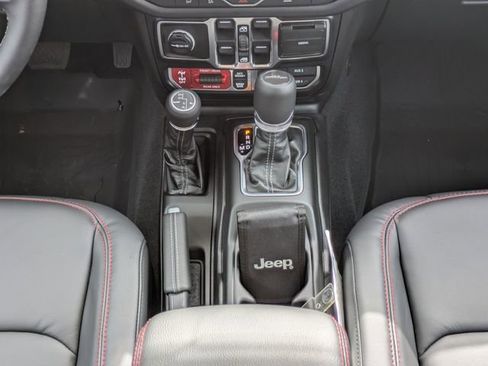 New 2026 Jeep Gladiator Rubicon AWD/4WD image 20