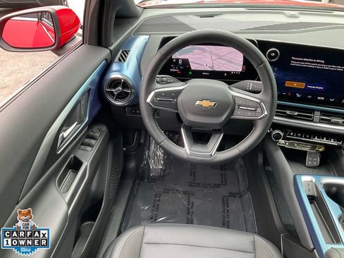 Used 2024 Chevrolet Equinox EV LT FWD image 35