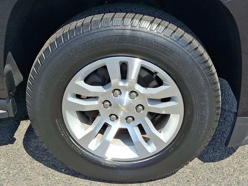 Used 2018 Chevrolet Tahoe LT AWD/4WD image 8