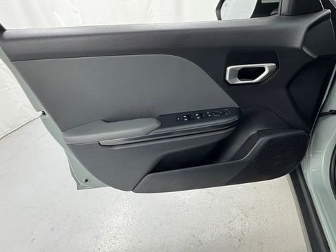 Used 2025 Kia K4 FWD image 15