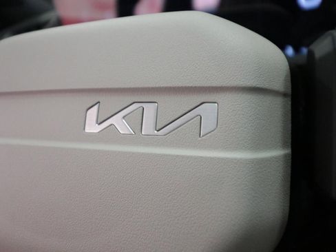 Used 2025 Kia K4 GT-Line image 21