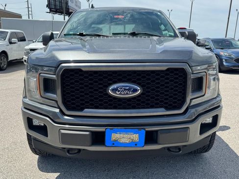 Used 2018 Ford F150 XLT w/ Equipment Group 302A Luxury AWD/4WD image 9