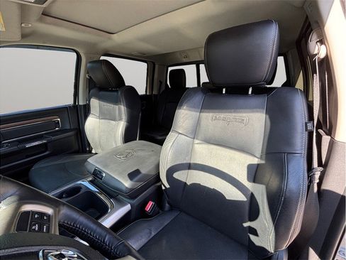 Used 2017 RAM 2500 Laramie image 17