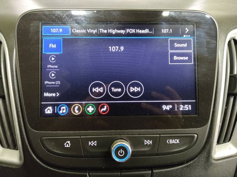 Used 2023 Chevrolet Malibu LT FWD image 25