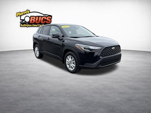 Used 2025 Toyota Corolla Cross LE AWD/4WD image 7