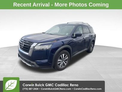 Used 2023 Nissan Pathfinder SL