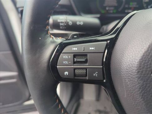 Used 2023 Honda CR-V Sport Touring image 11