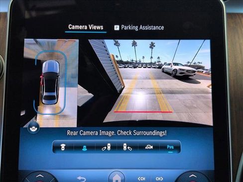 Used 2025 Mercedes-Benz C 300 Sedan image 14