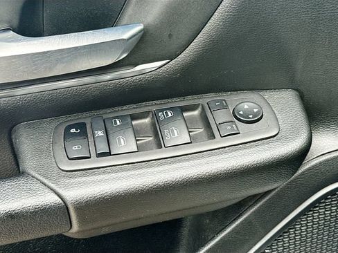 Used 2024 RAM 1500 Big Horn AWD/4WD image 18