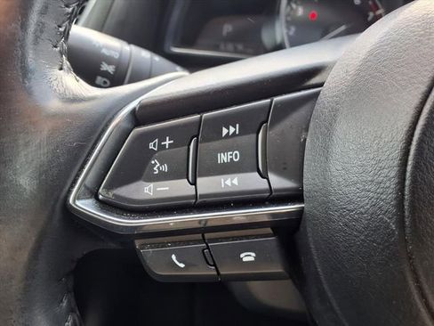 Used 2018 MAZDA MAZDA3 Grand Touring image 13