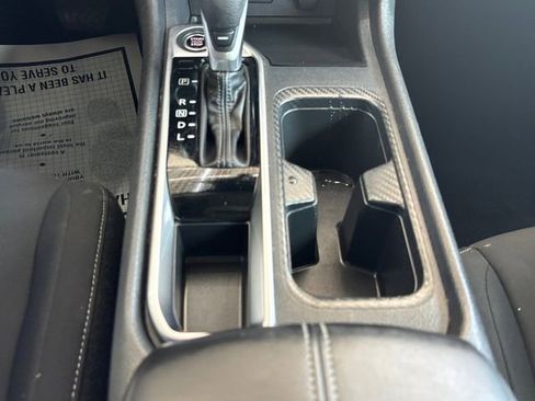 Used 2022 Nissan Sentra SV w/ All-Weather Package FWD image 6