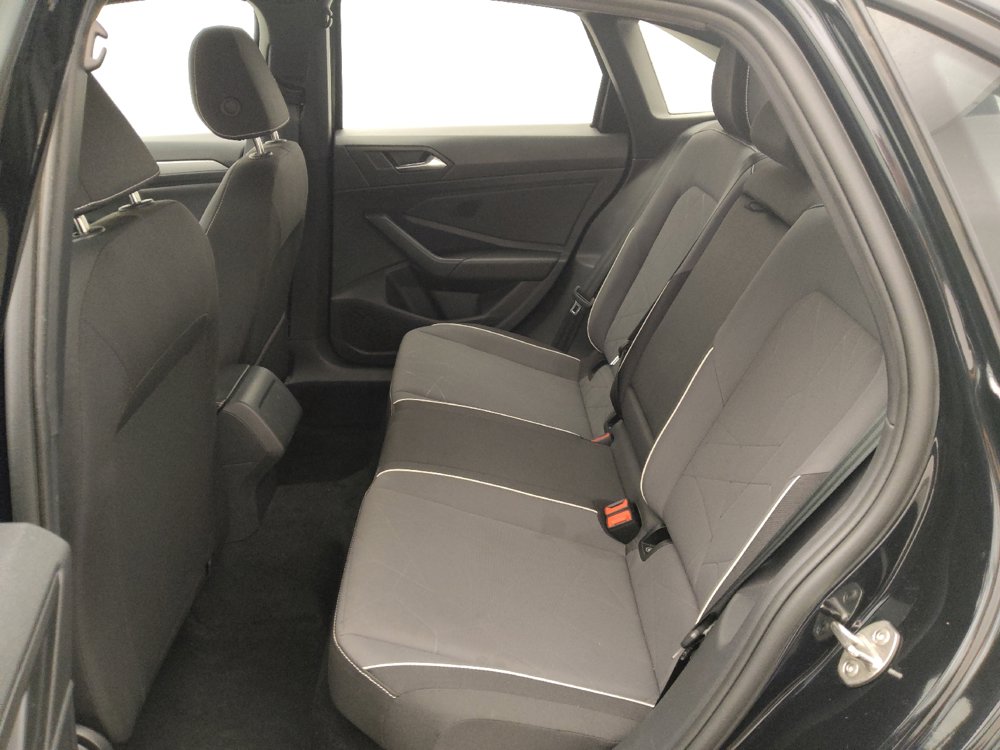 Used 2025 Volkswagen Jetta Sport FWD image 18