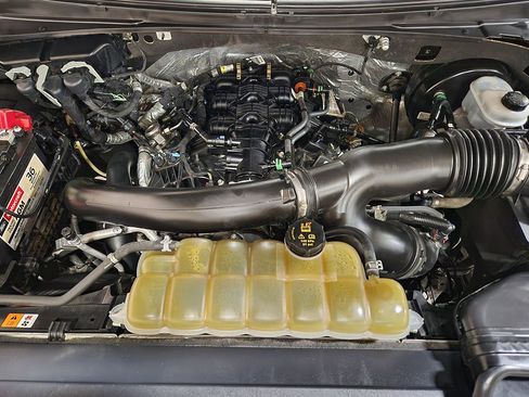 Used 2021 Ford Expedition Max XLT image 55