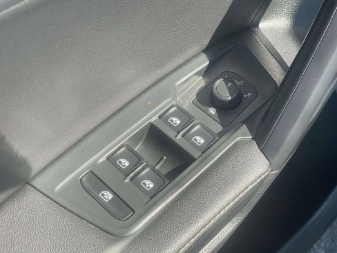 Used 2024 Volkswagen Tiguan S FWD image 15