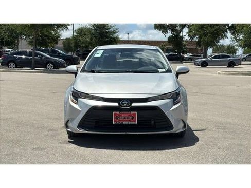 Certified 2024 Toyota Corolla LE FWD image 2