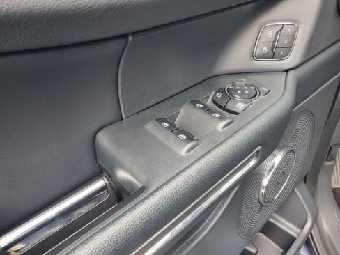 Certified 2023 Ford Expedition XLT RWD image 15