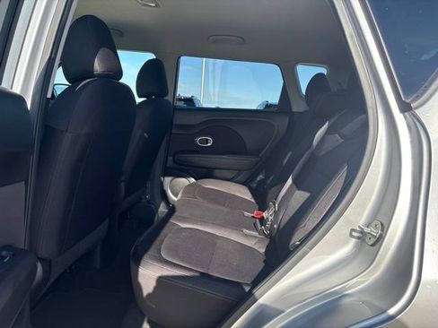 Used 2019 Kia Soul FWD image 13
