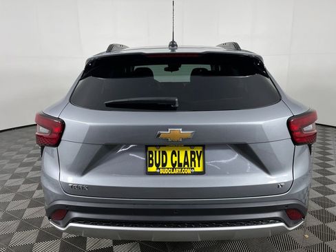 New 2026 Chevrolet Trax LT image 7