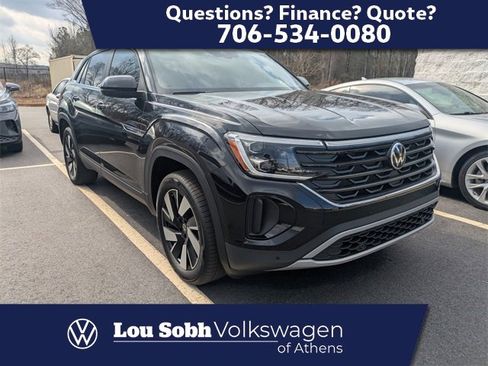 Used 2026 Volkswagen Atlas Cross Sport SE image 1