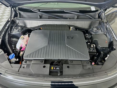 Used 2024 Hyundai Kona SEL image 33