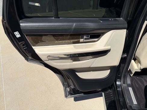 Used 2013 Land Rover Range Rover Sport Autobiography AWD/4WD image 22